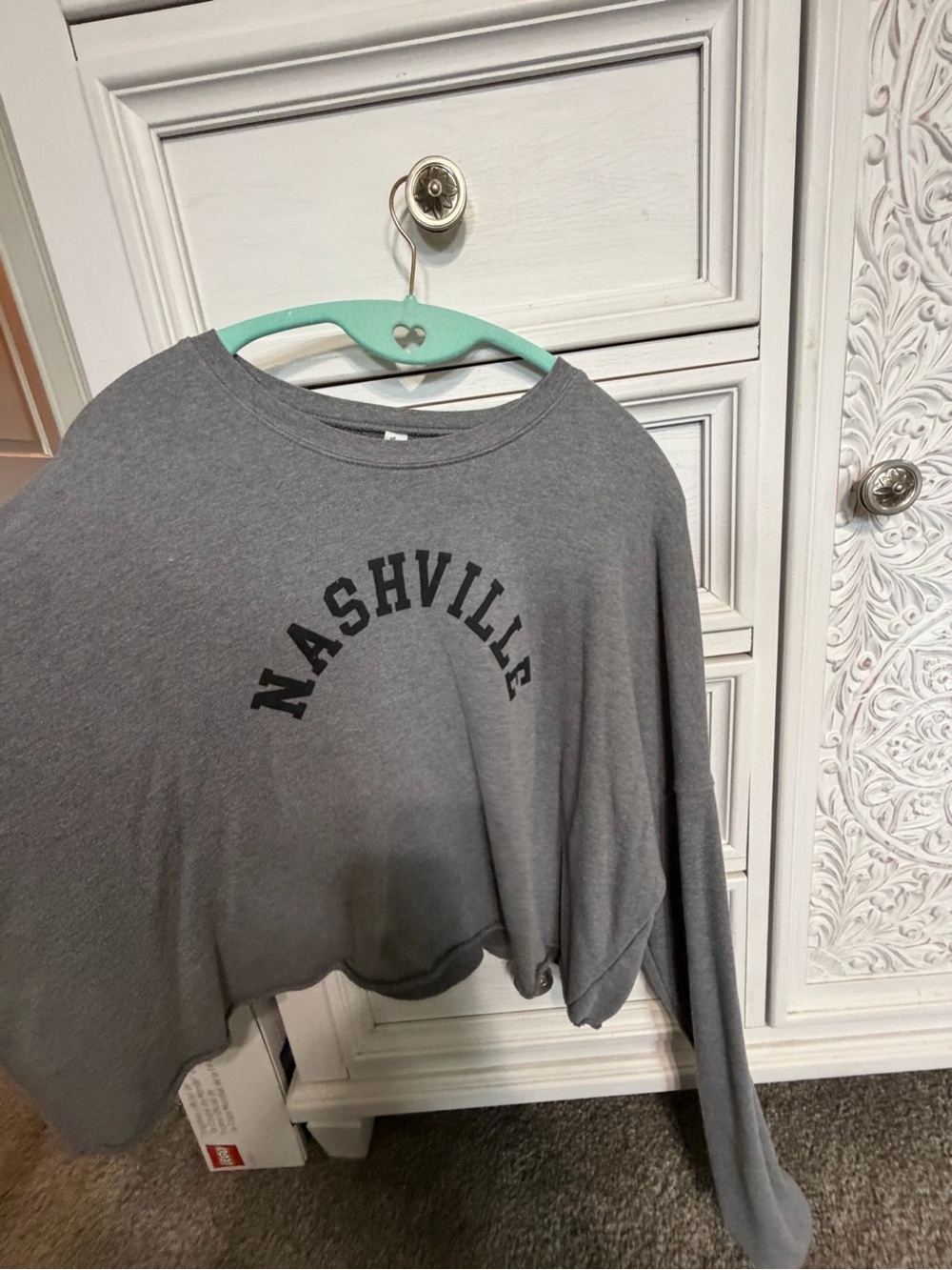 Nashville Cropped Graphic Sweatshirt Gray Oversized Pullover Size Medium